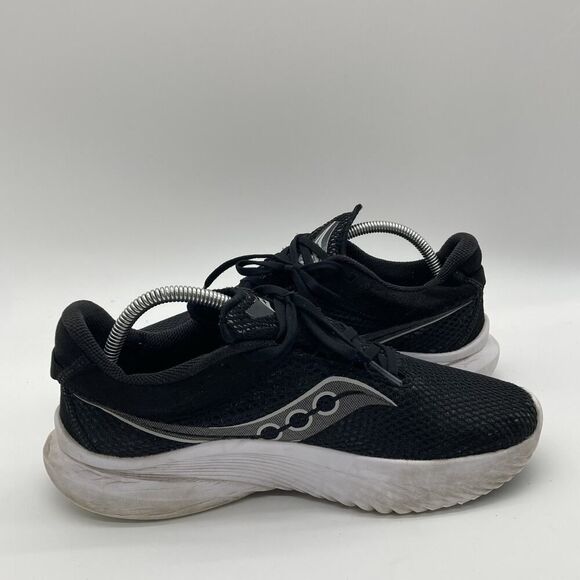 Womens Size 10 Saucony Kinvara 14 Black Running Walking Athletic Sneakers Shoes - Picture 6 of 10